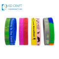 Vente en gros pas de logo personnalisé pas cher en vrac minimum impression bracelet en caoutchouc lumineux bracelet en silicone lueur